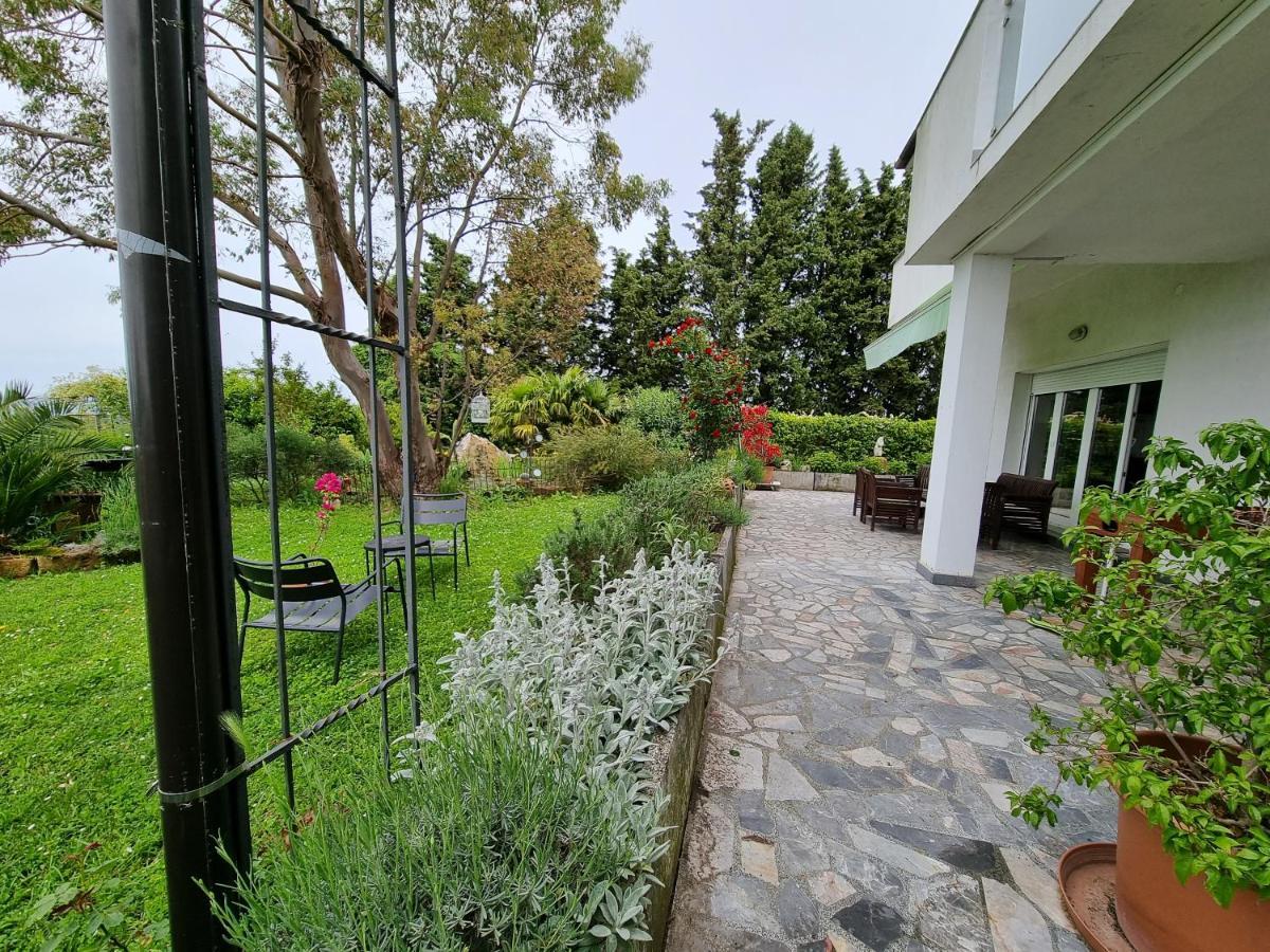 Garden Apartment Sečovlje Eksteriør bilde